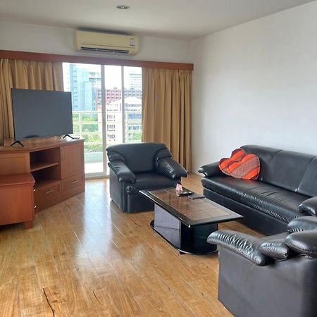 Joy Shop At View Talay 6 Apartment Pattaya Exterior foto