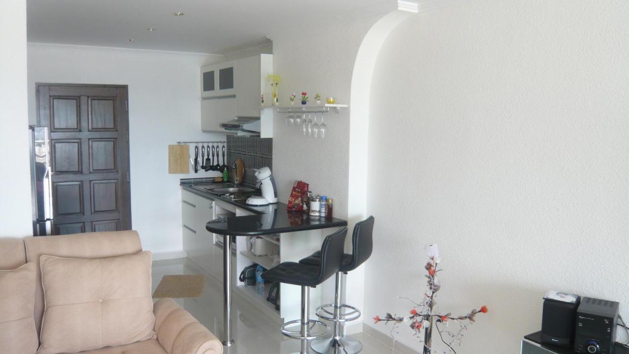 Joy Shop At View Talay 6 Apartment Pattaya Exterior foto